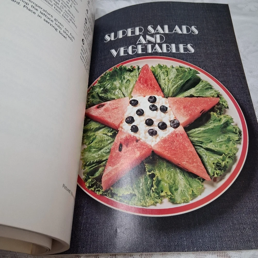 Vintage 1978 Betty Crocker's Cookbook For Boys & Girls Colorful Fun Recipes